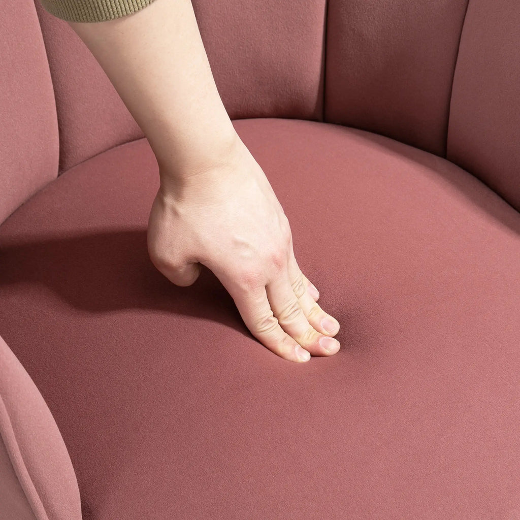 Poltrona Rosa in Velluto con Schienale a Conchiglia